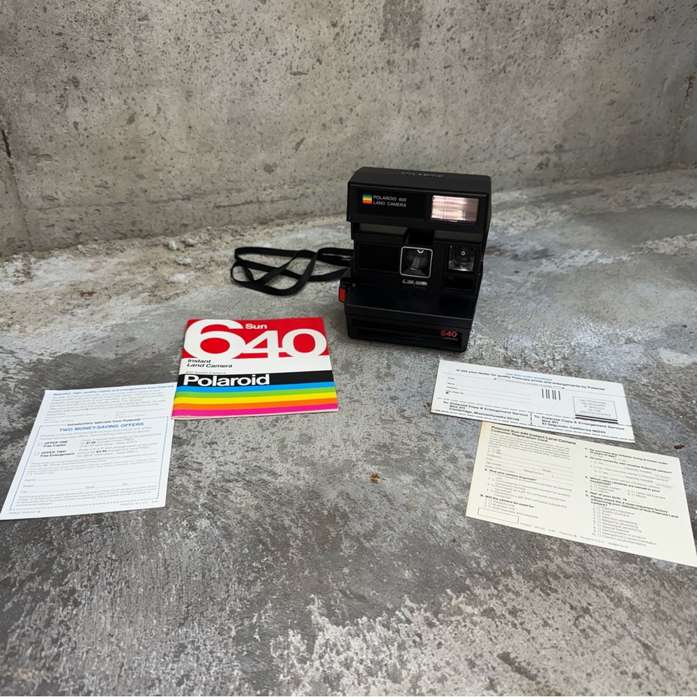 Vintage Polaroid 640 Land Camera Series 600 Film Tested w Paperwork